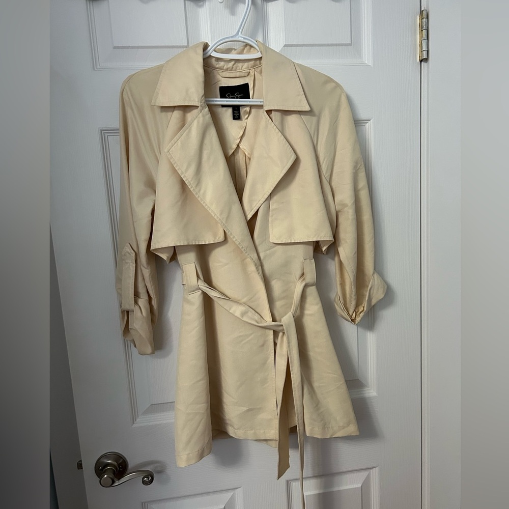 Jessica Simpson Cream Lightweight Trench Coat with Tie Belt